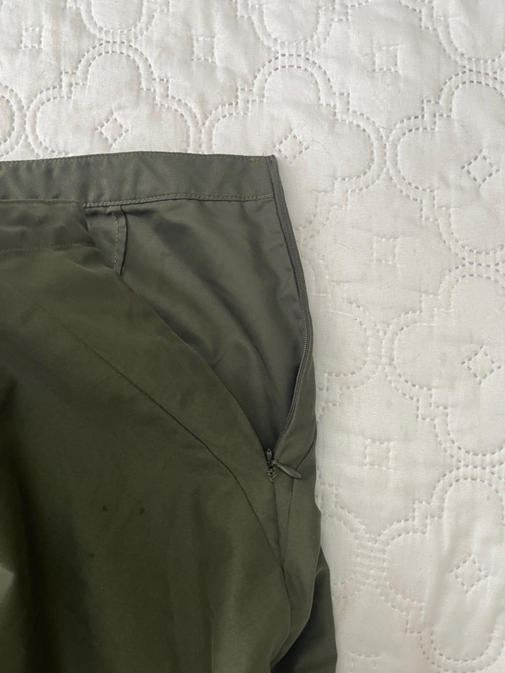 Patagonia Duway Skirt Size 8 Olive Green Hiking Skort DWR Finish - Picture 11 of 15